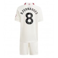 Camiseta Manchester United Bruno Fernandes #8 Tercera Equipación Replica 2023-24 para niños mangas cortas (+ Pantalones cortos)